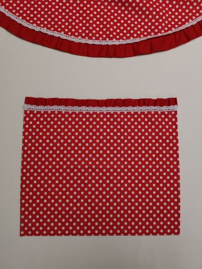 Подложка за маса Shabby chic - Червено на бели точки - хидрофобирано покритие - Vany Design