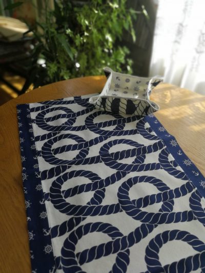 Тишлайфер за маса с декоративен бордюр - Корабно въже в бяло - Vany Design